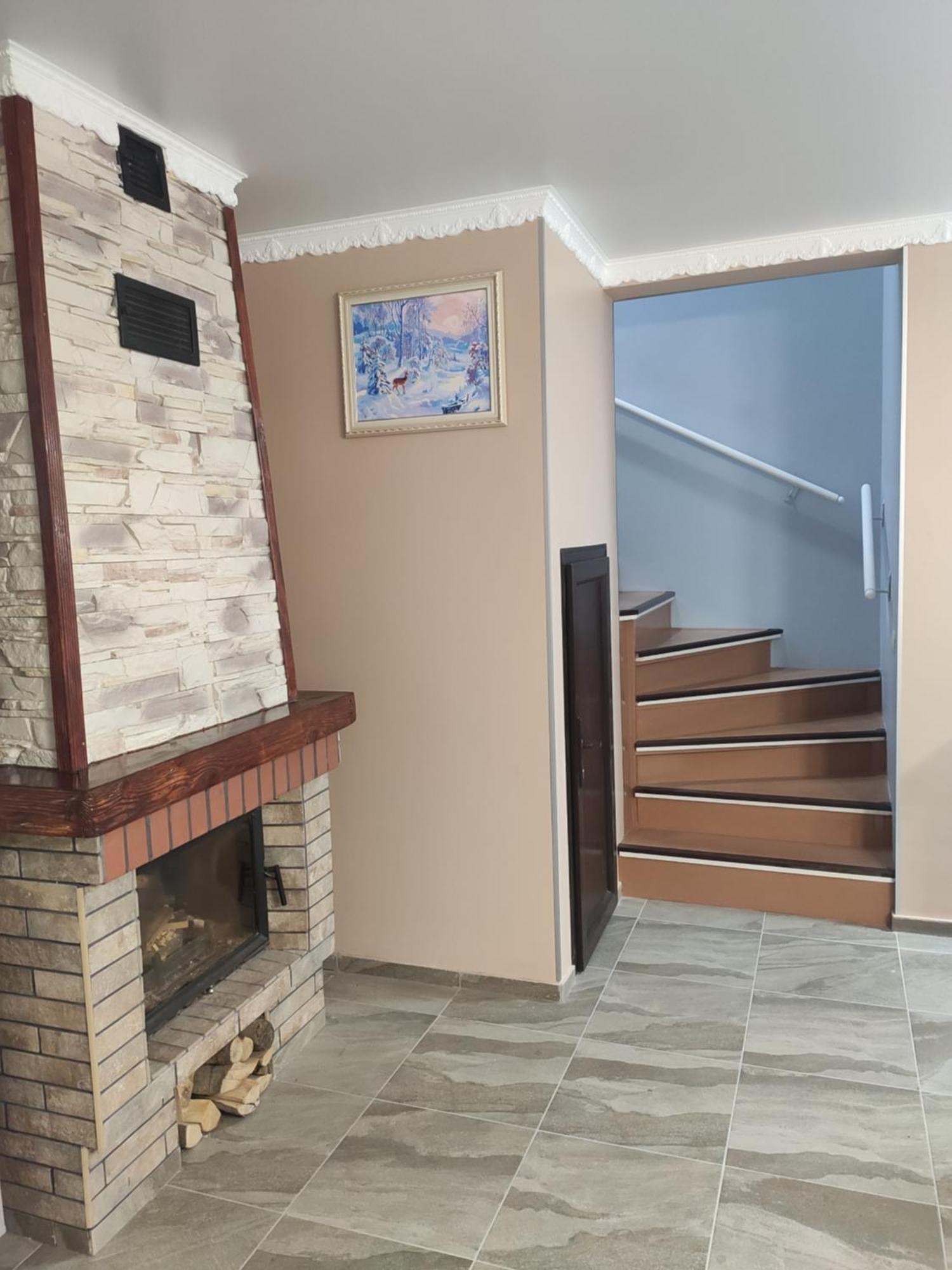 "У Пасічника" Котедж Для Сім'Ї Jaremtje Exteriör bild